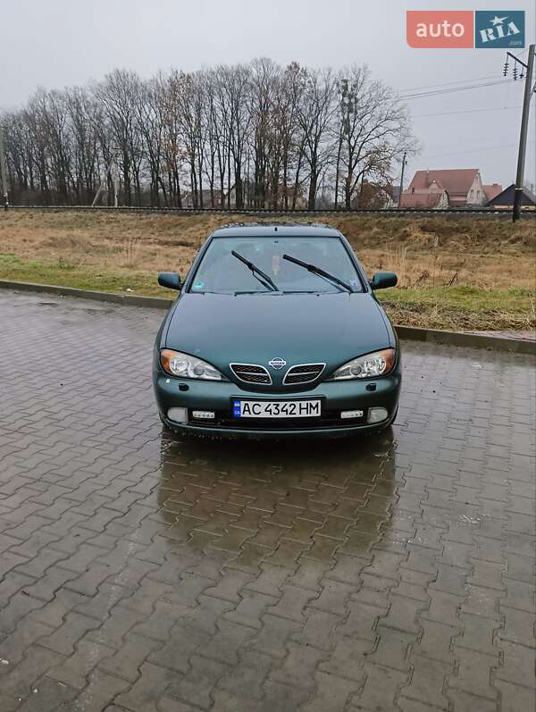 Nissan Primera (2001)