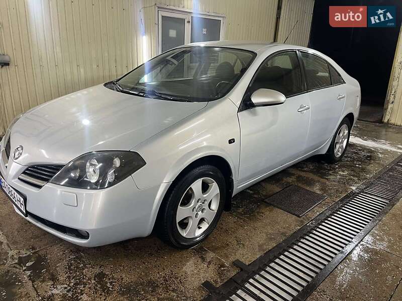 Nissan Primera (2003)