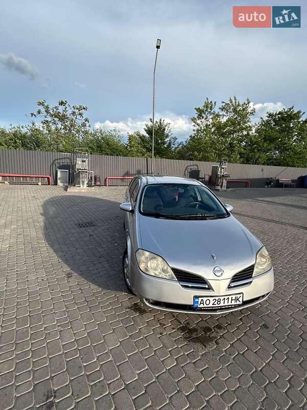 Nissan Primera (2003)