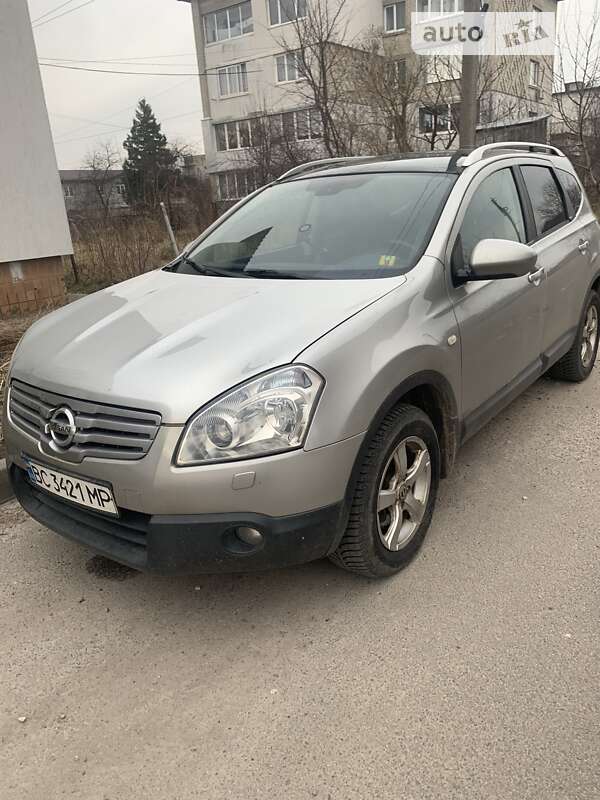 Nissan Qashqai+2 (2009)