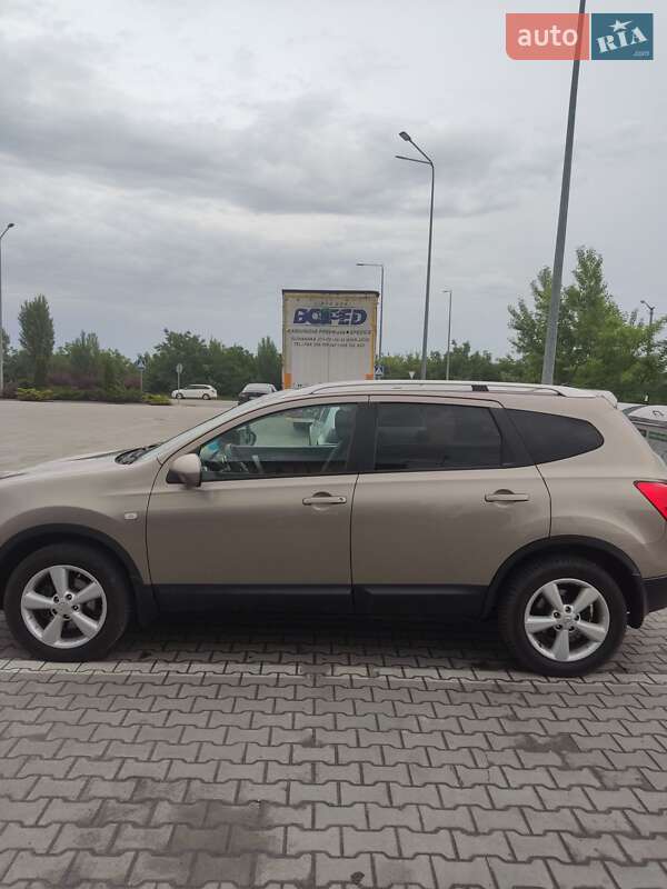 Nissan Qashqai+2 (2008)