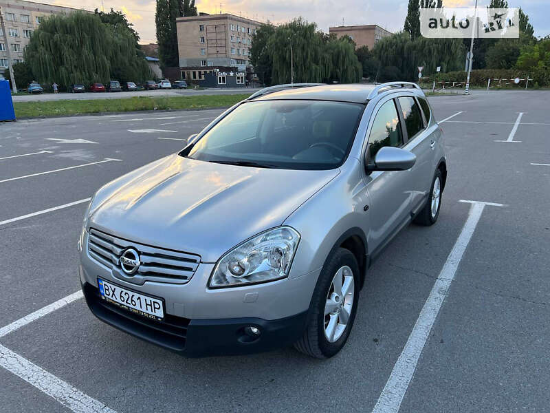 Nissan Qashqai+2 (2009)