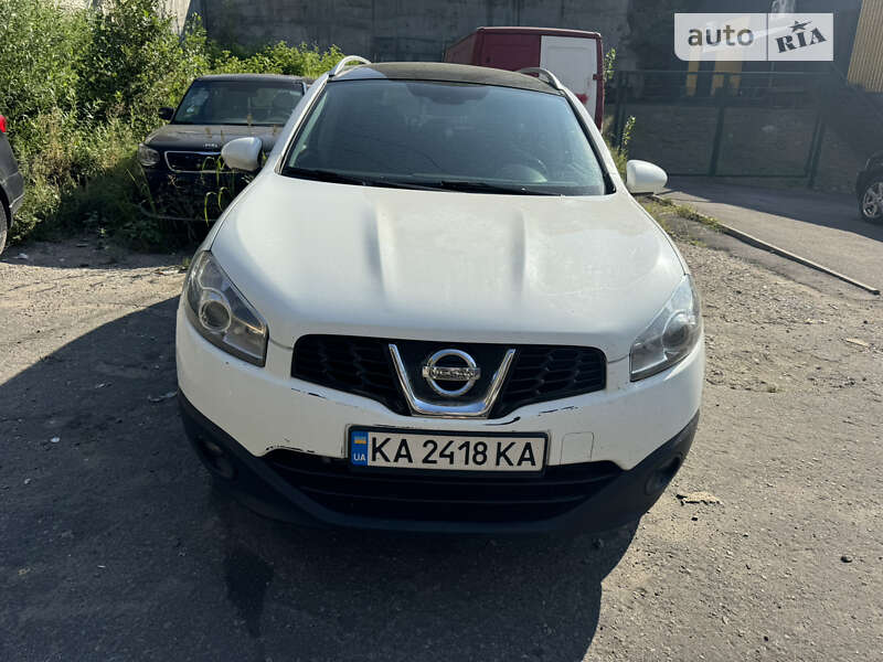 Nissan Qashqai+2 (2010)