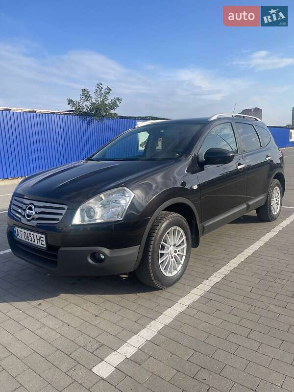 Nissan Qashqai+2 (2009)