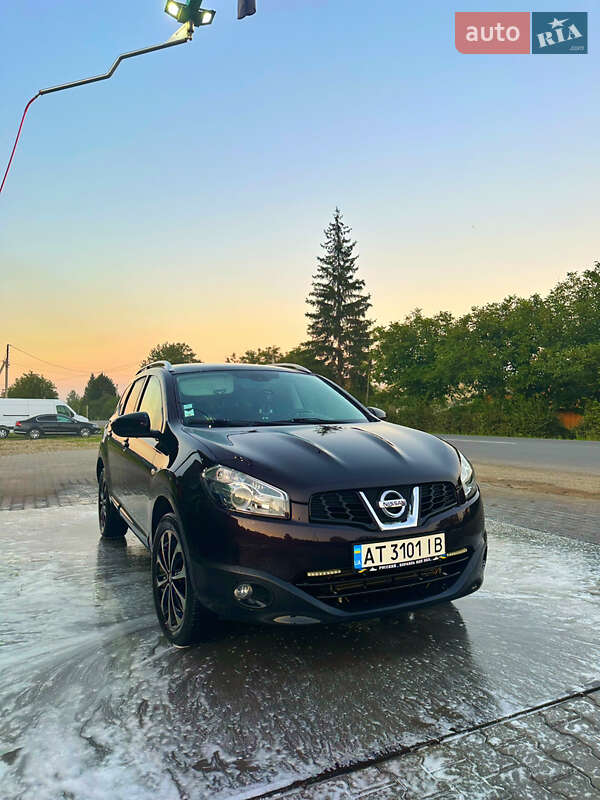 Nissan Qashqai+2 (2012)