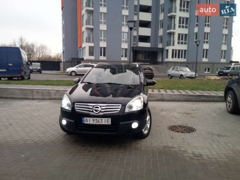 Nissan Qashqai+2 (2009)