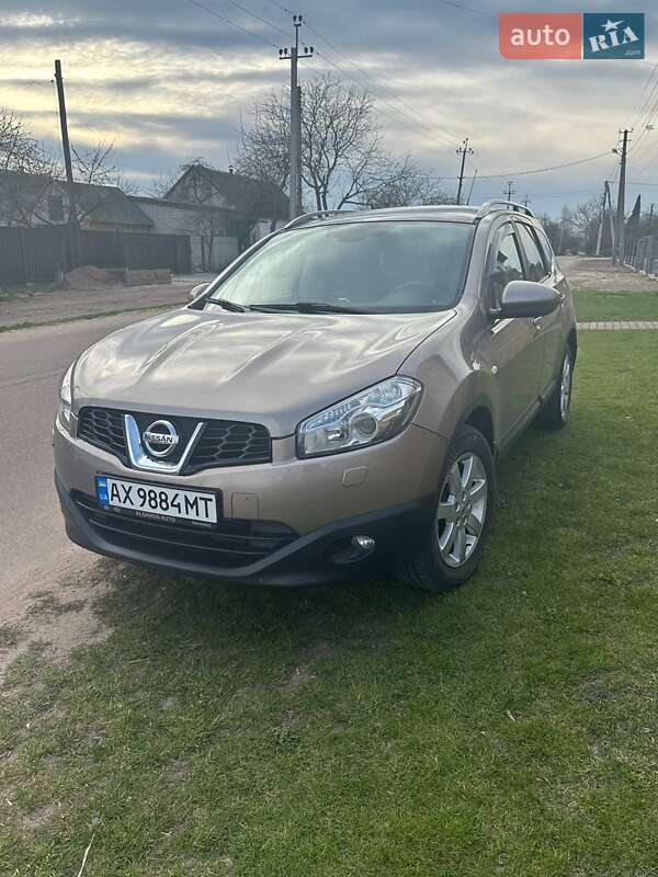 Nissan Qashqai2 (2011)