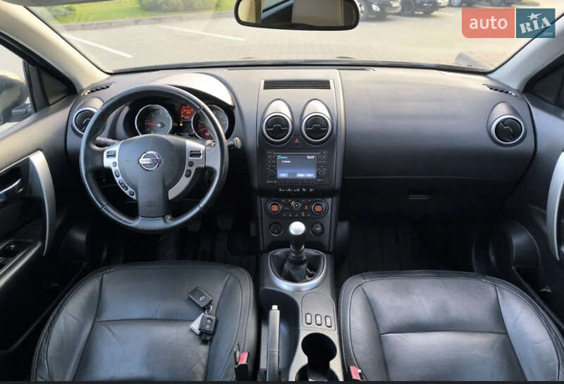Nissan Qashqai2 (2009)