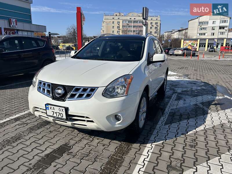 Nissan Rogue (2013)
