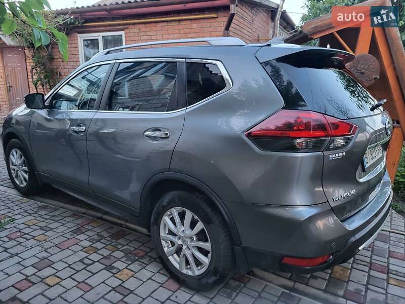 Nissan Rogue (2019)