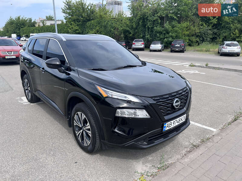 Nissan Rogue (2022)