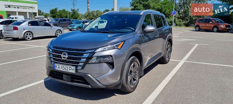Nissan Rogue (2024)