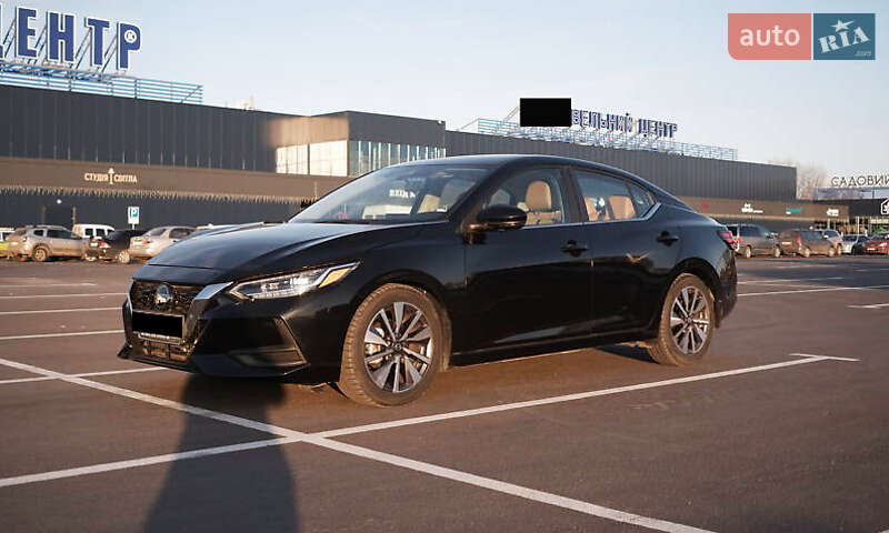 Nissan Sentra (2020)