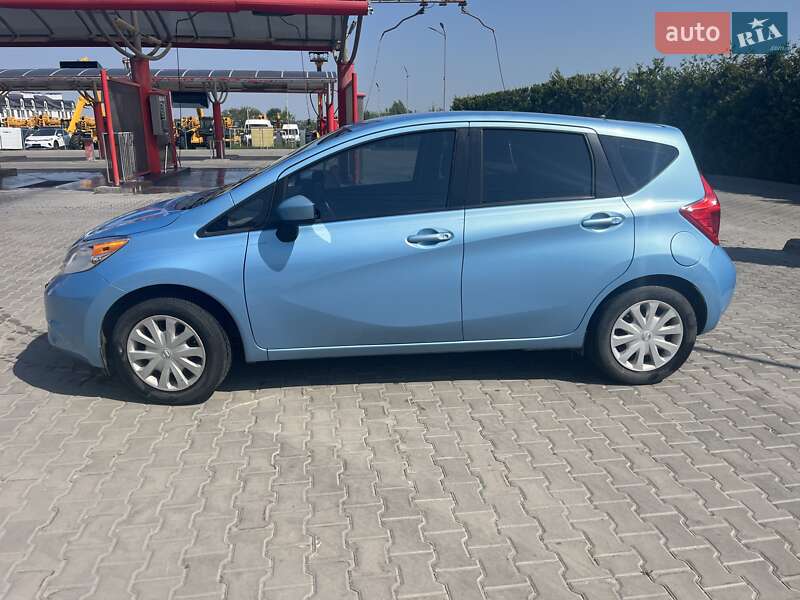 Nissan Versa note (2014)