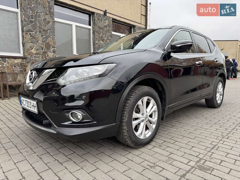 Nissan X-trail (2016)
