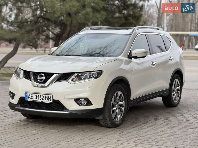 Nissan X-trail (2017)