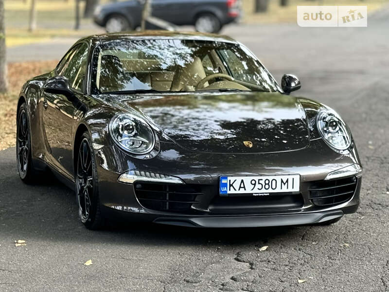 Porsche Carrera (2012)