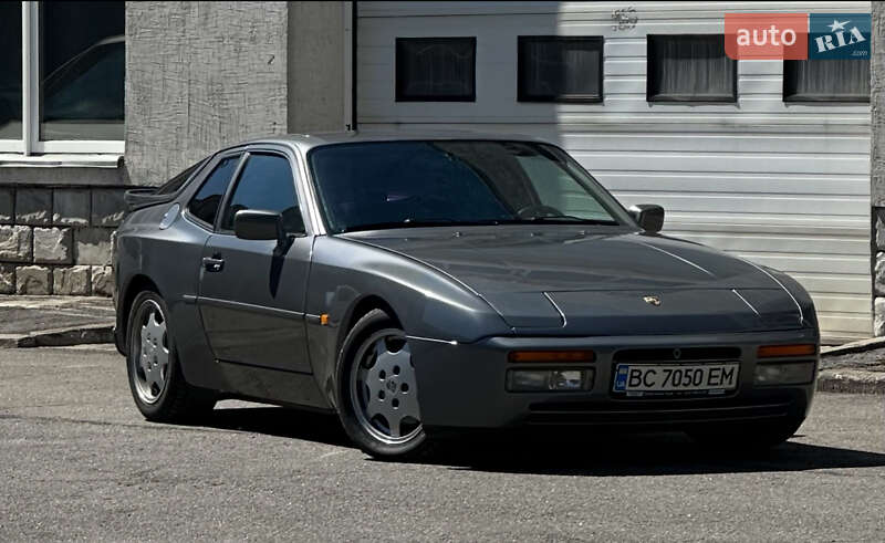 Porsche 944 (1989)