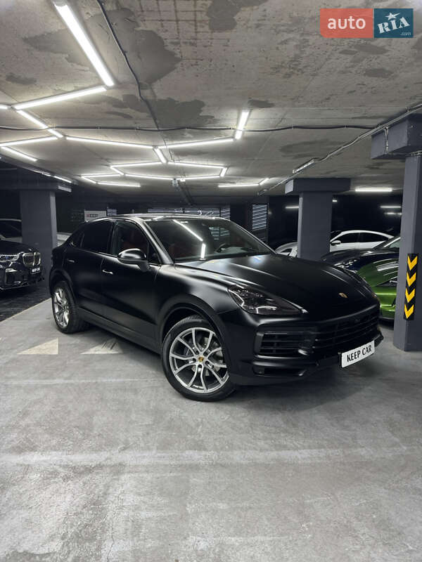 Porsche Cayenne coupe (2021)