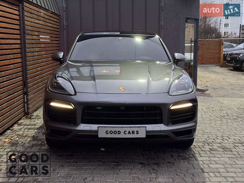 Porsche Cayenne coupe (2021)