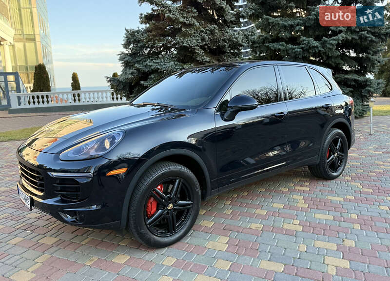 Porsche Cayenne (2015)