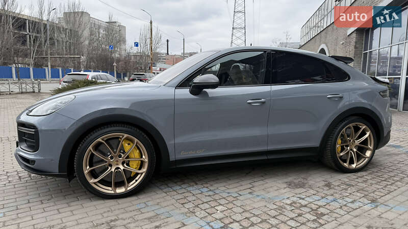 Porsche Cayenne (2022)