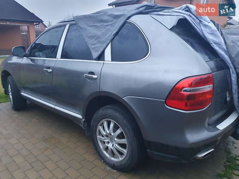 Porsche Cayenne (2007)