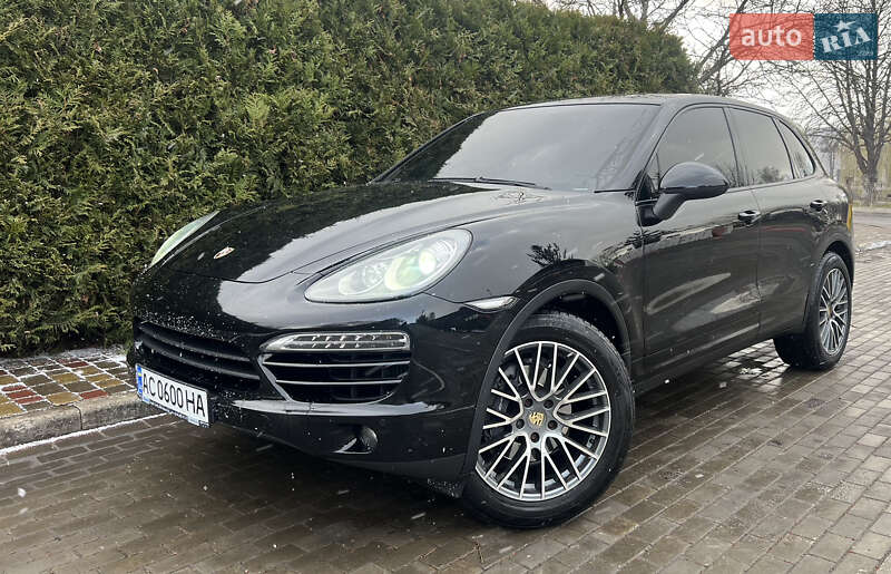 Porsche Cayenne (2011)