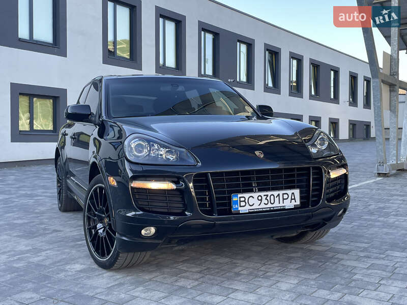 Porsche Cayenne (2009)