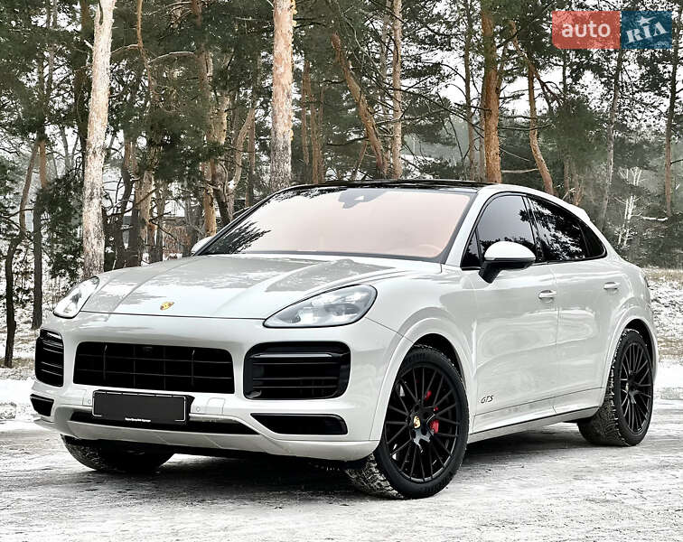 Porsche Cayenne (2021)
