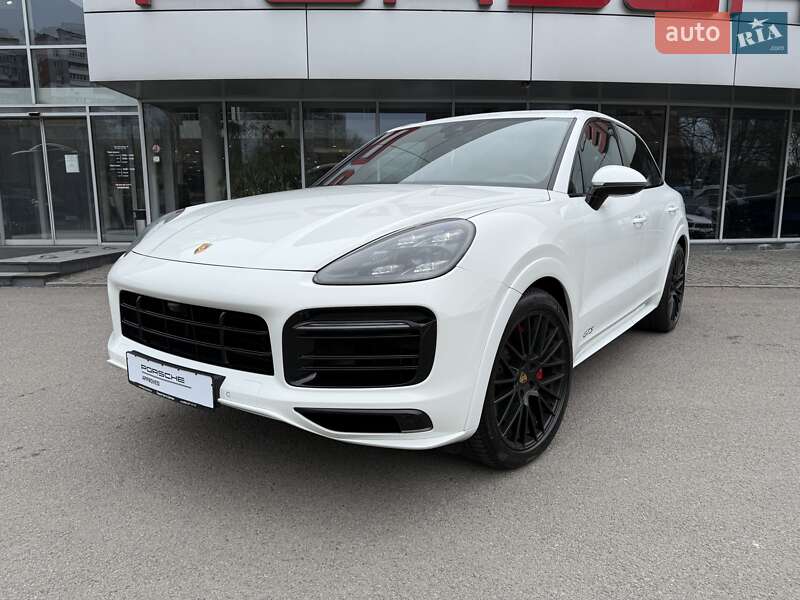 Porsche Cayenne (2021)