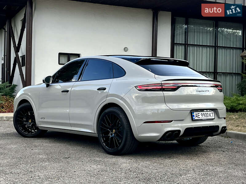 Porsche Cayenne (2022)