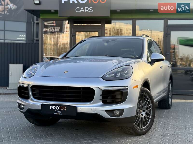 Porsche Cayenne (2017)