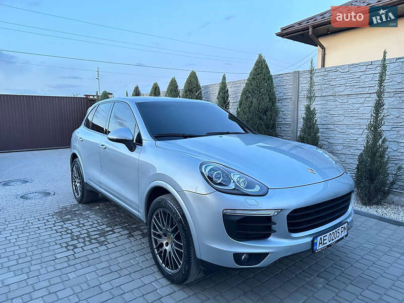 Porsche Cayenne (2018)
