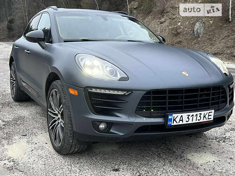Porsche Macan (2015)