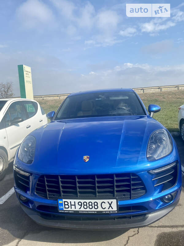 Porsche Macan (2018)