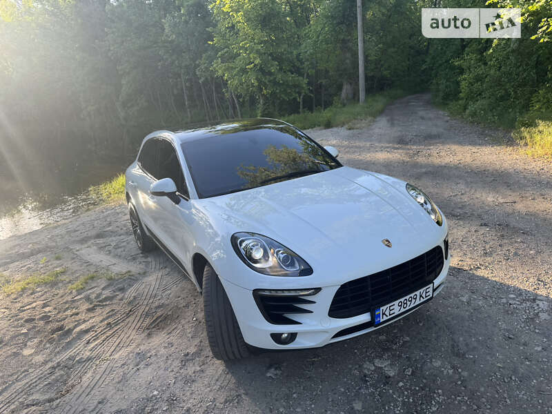 Porsche Macan (2014)