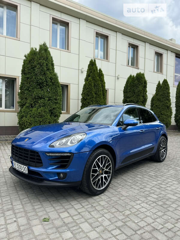 Porsche Macan (2018)