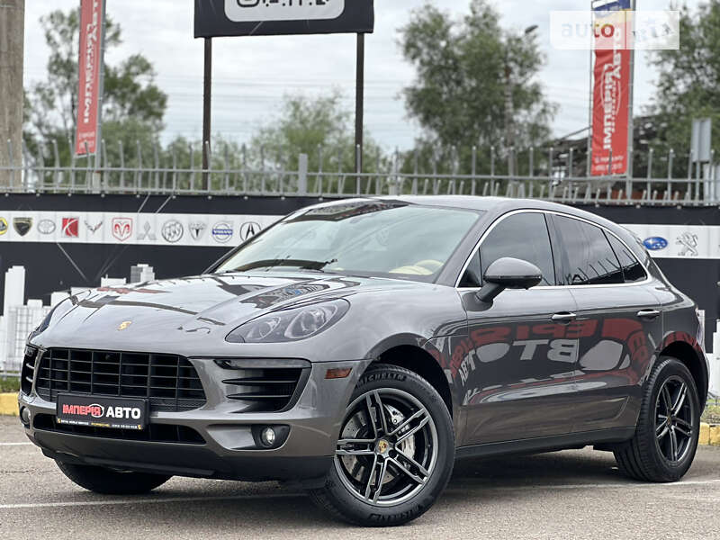 Porsche Macan (2015)