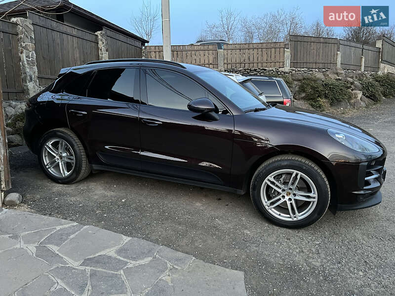 Porsche Macan (2019)