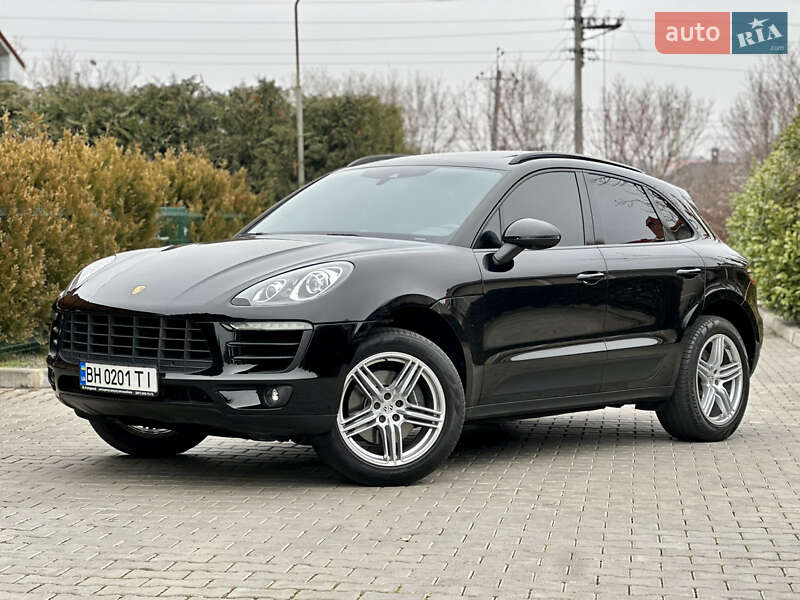 Porsche Macan (2018)