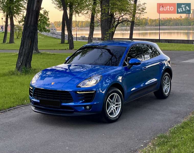 Porsche Macan (2018)