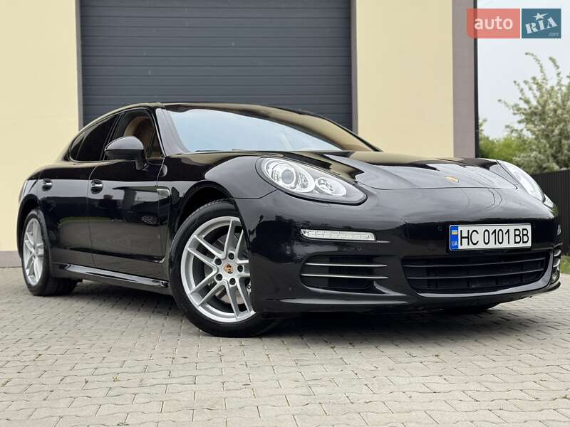 Porsche Panamera (2013)