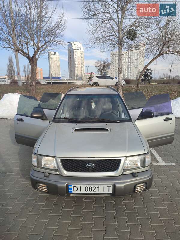 Subaru Forester (1999)