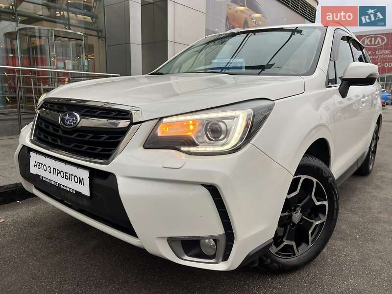 Subaru Forester (2016)