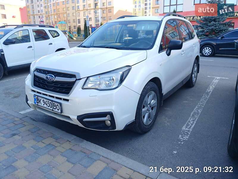 Subaru Forester (2016)