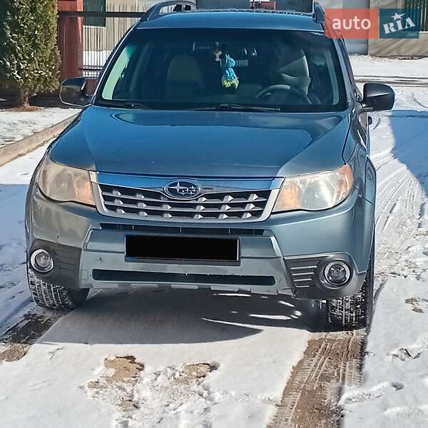 Subaru Forester (2011)