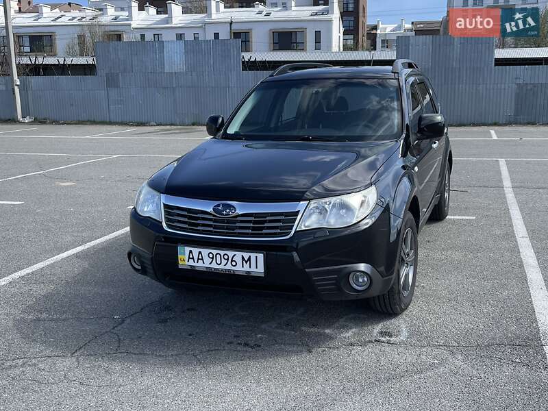 Subaru Forester (2008)