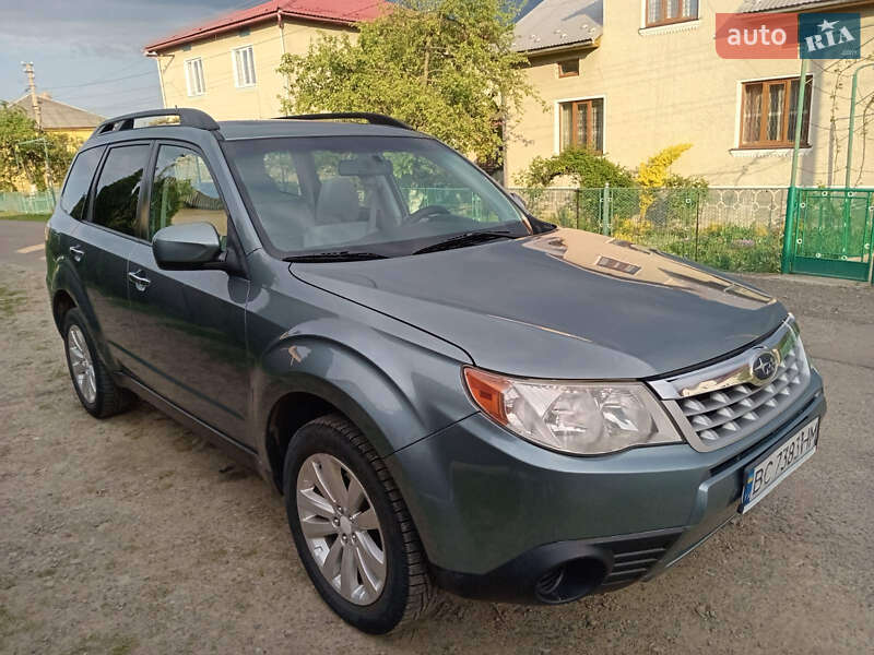 Subaru Forester (2011)