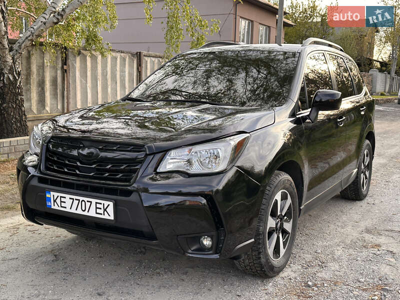 Subaru Forester (2016)